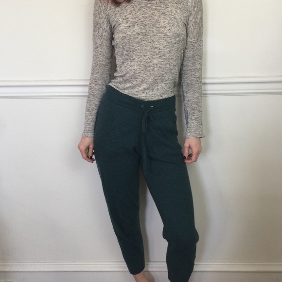 Elliot Lauren Teal Fuzzy Cropped Jogger Pants - Picture 2 of 8